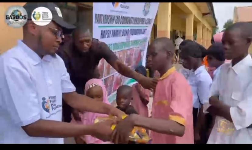 Community distribution
